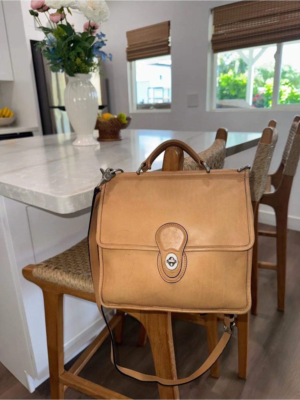 ‼️SOLD‼️ Vintage Coach Willis British Tan Leather Shoulder Crossbody Satchel Bag - Picture 10 of 17